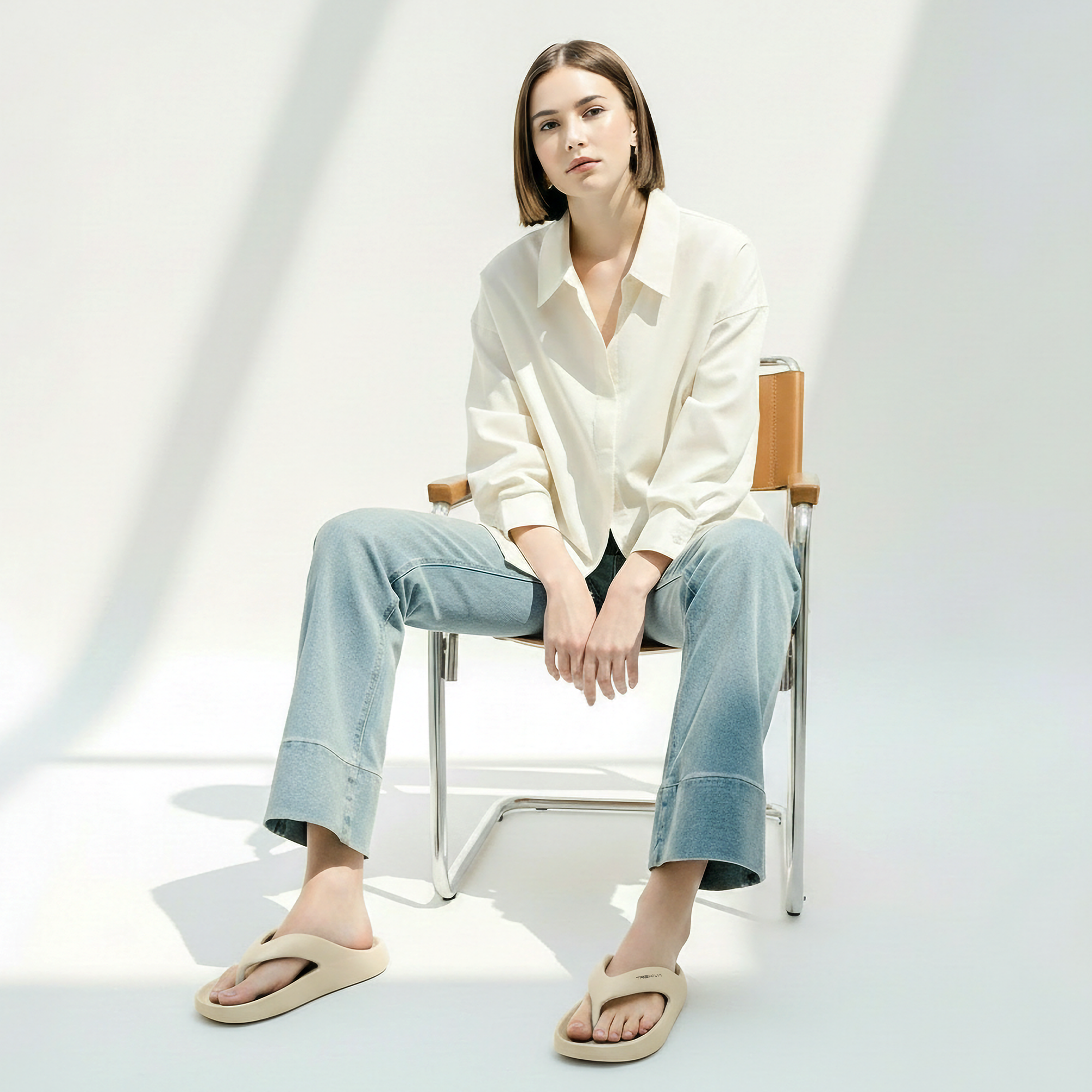 #Color_Beige