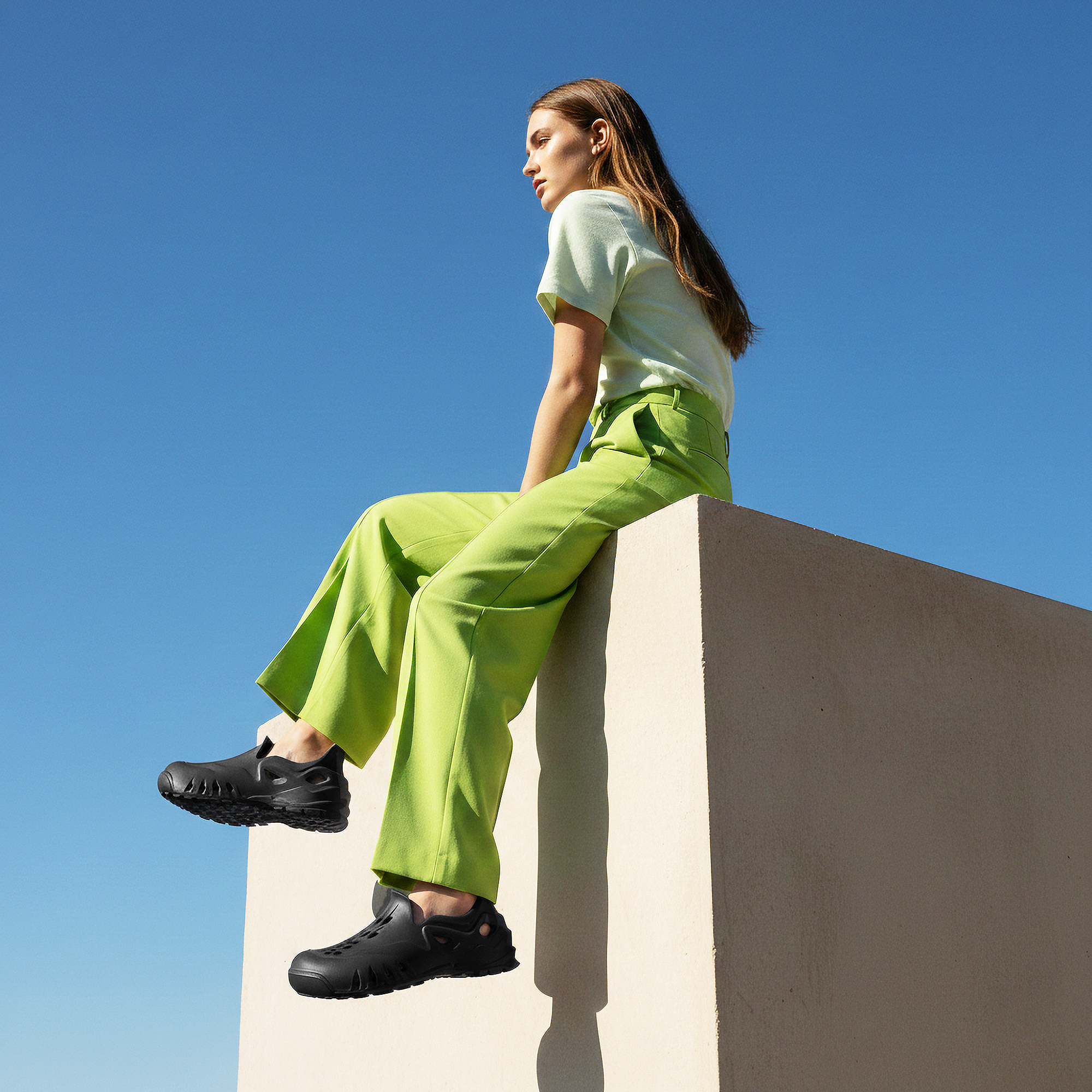 #Color_Black